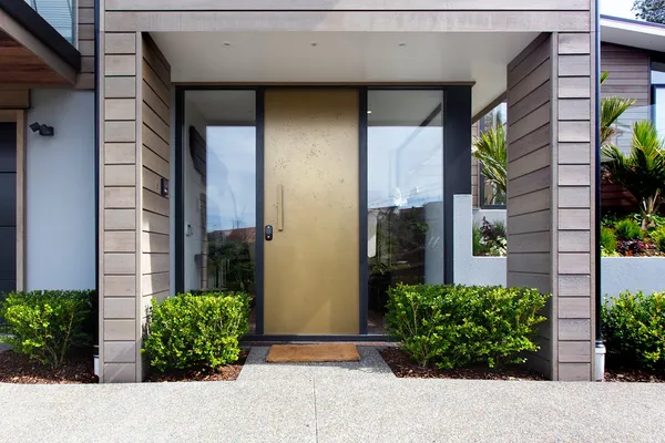 modern front yard